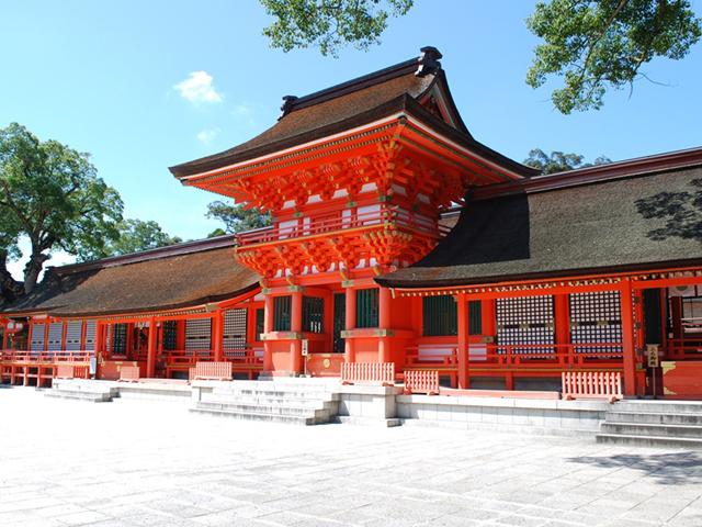 &lt;font color=&quot;#800080&quot;&gt;&lt;strong&gt;神仏習合の地「国東半島」史跡めぐり&lt;/strong&gt;&lt;/font&gt;&lt;br&gt;&lt;span style=&quot;font-size:14px;&quot;&gt;“神仏習合”発祥地の一つと称される「宇佐神宮」など、ガイドと共に国東特有の仏教文化を巡ります。&lt;br&gt;&lt;a href=&quot;https://www.expo2025travel.jp/top/detail/bokun/1006325/&quot; target=&quot;_blank&quot;&gt;&lt;font color=&quot;#0033ff&quot;&gt;詳細はこちら&lt;/font&gt;&lt;/a&gt;&lt;/span&gt;&lt;br&gt;&lt;br&gt;