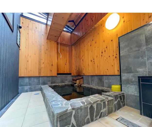 <span style="font-size:18px;"><a href="https://www.visit-oita.jp/spots/detail/9359"target="_blank"><font color="#0033ff">旅館 ひたや</font></a></span>