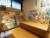 映画関連の貴重な書籍・資料が揃う「寅さんの部屋」