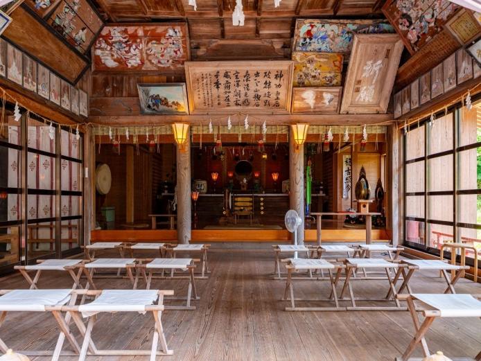 ▲厳かな空気が流れる社殿は、身も心も引き締まります。