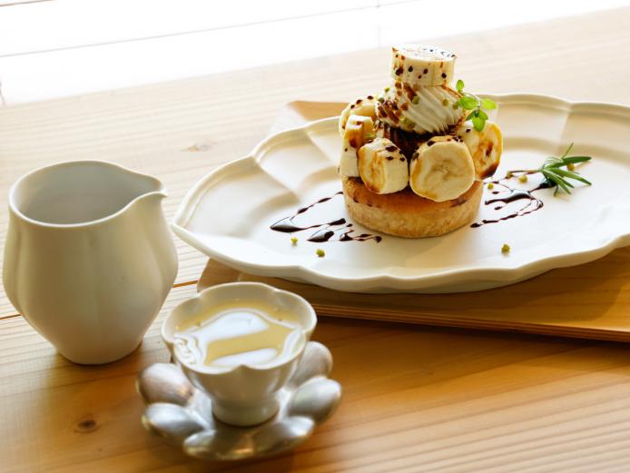 ▲「バナナキャラメルタルト」825円