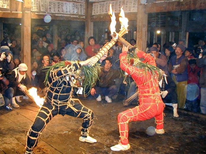 <font color="#008000"; span style="font-size:18px;"><strong>天念寺修正鬼会：豊後高田市</strong></font><br>開催日／2026年2月23日（月・祝）<br>開催場所／天念寺（大分県豊後高田市長岩屋1152）<br>問合せ／0978-22-3100（豊後高田市商工観光課）<br><a href="https://www.city.bungotakada.oita.jp/site/showanomachi/29543.html" target="_blank"><font color="#0033ff">詳細はこちら</font></a><br><br>