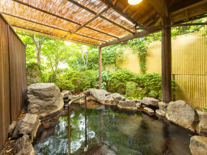 <span style="font-size:18px;"><a href="https://www.visit-oita.jp/spots/detail/9393"target="_blank"><font color="#0033ff">ゆのひら 上柳屋</font></a></span>