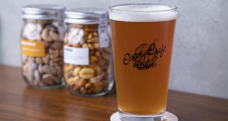 <span style="font-size:16px;"><a href="https://www.instagram.com/_orangcraftbrewery/"> <span style="color:#C9F2E3;"><u>OrangCraftBrewery</u></span></a><br > <span style="font-size:12px;"> クラフトビール醸造所を併設した、カジュアルなスタンドパブ。自社醸造のクラフトビールのほか、県内外からセレクトしたゲストビールも楽しめる。</span><br /> <span style="font-size:12px;"><span style="color:#FFFF00;">【スポット情報】</span><br /> 住所：大分県佐伯市大手町3-5-7<br /> TEL：080-3799-2767<br /> 営業時間： 11:30～14:00(LO13:30)／日〜木曜 18:00-22:00(21:30 L.O)、金・土曜18:00-24:00(23:30 L.O)<br /> 定休日：火・水曜</span><br /><br>