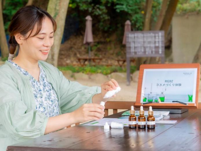 <a href=" https://www.visit-oita.jp/topics/detail/517" target="_blank"><font color="#800080">美肌効果のある温泉でキレイになろう！</font><br>炭酸泉や砂湯、蒸し湯など、心身ともにリフレッシュしながら、キレイになれるスポットをご紹介！<br><br>