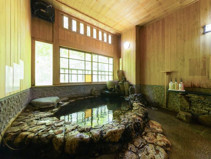 <span style="font-size:18px;"><a href="https://www.visit-oita.jp/spots/detail/9355"target="_blank"><font color="#0033ff">秘湯 うめ乃ゆ</font></a></span>