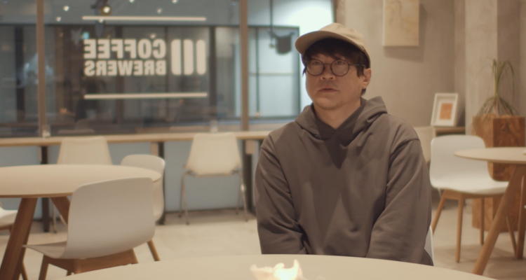 <span style="font-size:16px;"><a href="https://www.instagram.com/ten_coffee.oita/"> <span style="color:#C9F2E3;"><u>10 COFFE BREWERS</u></span></a><br > <span style="font-size:12px;"> 「カフェと語学とカルチャーと。」をコンセプトに常にあたらしいカタチのダイバーシティーな空間をお楽しみ頂けるよう変わり続けます。入りやすくシンプルで洗練されたお店です。</span><br /> <span style="font-size:12px;"><span style="color:#FFFF00;">【スポット情報】</span><br /> 住所：大分県大分市中央町３丁目６-１３ ロキシービル2F<br /> 営業時間：11:30-24:00(月・日曜は～21:30)</span><br /><br>