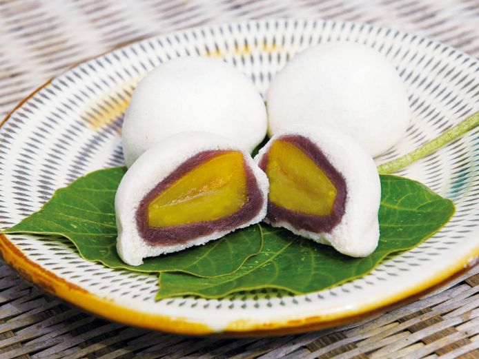 <span style="font-size:18px;"><strong><span style="color: #EE82EE;">日田の茶菓</span></strong></span><br /><span style="font-size:14px;"> ”10時と3時にお茶休憩”の分かを伝える取り組みを実施中。湯めぐり途中にひと息、いかが？</span><br /> &amp;nbsp;<br>