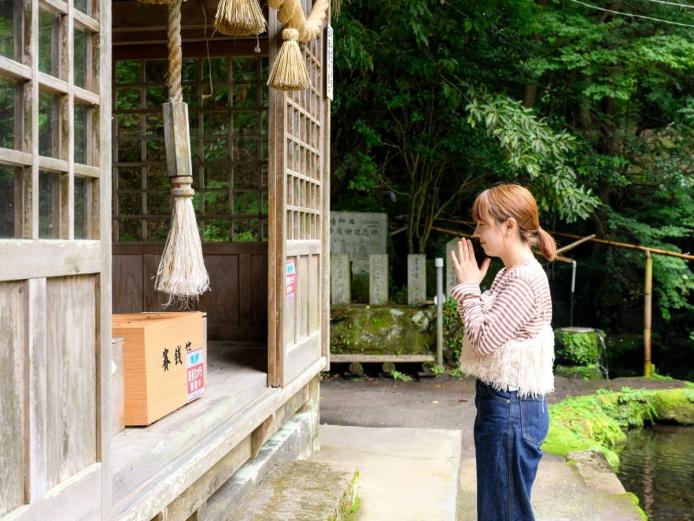 ▲清らかな空気に包まれて参拝