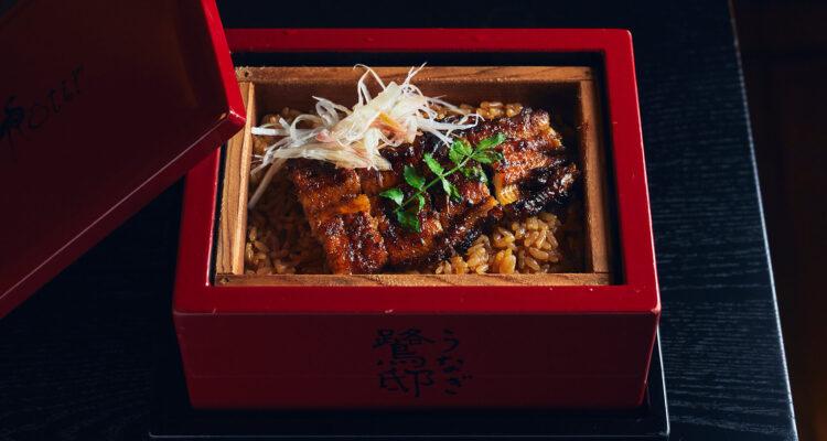 <span style="font-size:16px;"><a href="https://unagi-rotir.com/ "> <span style="color:#C9F2E3;"><u>うなぎ鷺邸 Rotir </u></span></a><br > <span style="font-size:12px;"> せいろで蒸したタレごはんの上に、蒲焼を後のせした鷺邸オリジナルの人気メニュー「水郷かばせいろ」は絶品。日田の美しい景色と共に楽しめる、地元でも評価の高い名店です。</span><br /> <span style="font-size:12px;"><span style="color:#FFFF00;">【スポット情報】</span><br /> 住所：大分県日田市隈2-3-16 <br /> TEL：0973-28-6088 <br /> 営業時間：11:30〜14:30(L.O.)、18:00〜21:00(L.O.) <br /> 定休日：不定休</span><br /><br>