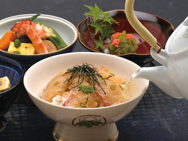 &lt;br&gt;&lt;span style=&quot;font-size:14px;&quot;&gt;【DATA】&lt;br /&gt; 住所／杵築市杵築665-429&lt;br&gt;電話／0978-63-5555&lt;br&gt;営業時間／11:00～15:00、17:00～22:00（要予約）&lt;br&gt;休み／12月31日～1月1日&lt;br&gt;駐車場／30台（大型バス可）&lt;br&gt;アクセス／杵築ICから車で約5分&lt;br&gt;&lt;a href=&quot;https://kit-suki.com/pages/255/&quot; target=&quot;_blank&quot;&gt;&lt;font color=&quot;#0033ff&quot;&gt;詳細はこちら&lt;/font&gt;&lt;/a&gt;&lt;/span&gt;&lt;br&gt;&lt;br&gt;&lt;br&gt;