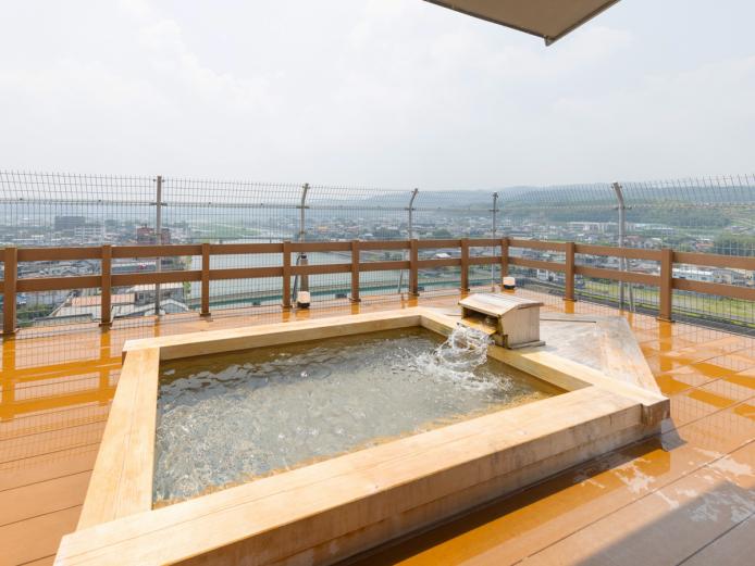 <span style="font-size:18px;"><a href="https://www.visit-oita.jp/spots/detail/9348"target="_blank"><font color="#0033ff">小京都の湯 みくまホテル</font></a></span>