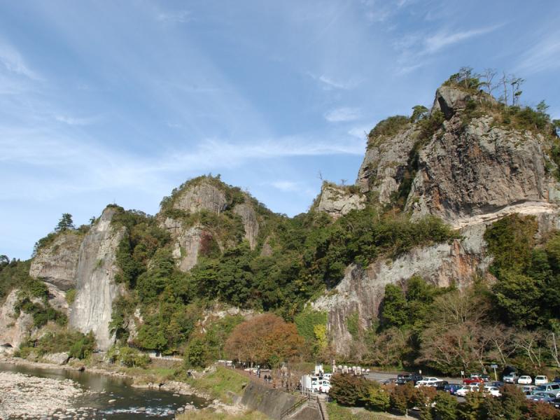 青の洞門 日本一の おんせん県 大分県の観光情報公式サイト