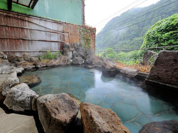 <span style="font-size:18px;"><a href="https://www.visit-oita.jp/spots/detail/9366"target="_blank"><font color="#0033ff">旅館 福屋</font></a></span>