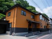 玖珠川沿いの温泉街にある、全５室の静かな旅館