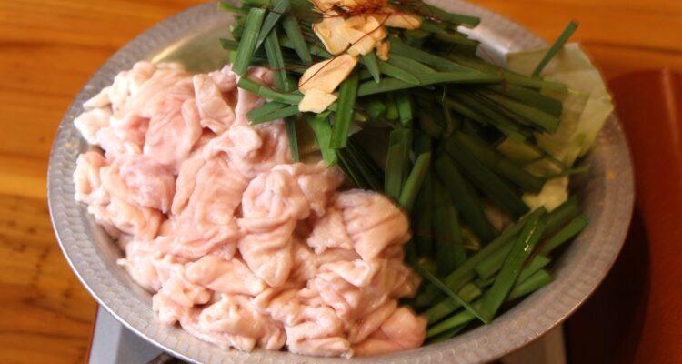 <span style="font-size:16px;"><a href="https://www.instagram.com/aki.tanto/"><span style="color:#C9F2E3;"><u>洋風居酒屋TANTO </u></span></a><br ><span style="font-size:12px;"> 大阪や福岡などの和食やイタリアンで修業したオーナーによる、ジャンルにこだわらない多彩な料理が自慢。豊後大野名物の豚ホルモンを使用したもつ鍋がイチオシ！</span><br /><span style="font-size:12px;"><span style="color:#FFFF00;">【スポット情報】</span><br />住所：大分県豊後大野市三重町赤嶺3007-2<br />TEL：0974-22-1818<br />営業時間：17:30～23:00<br />定休日：なし</span><br /><br>