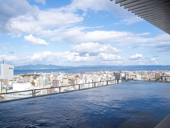 ▲泉質は単純温泉。入浴後は肌がすべすべになる「美肌の湯」だ